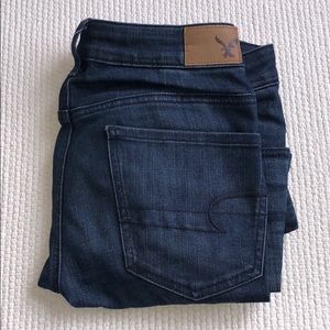 Dark wash Super Stretch American Eagle Jeggings